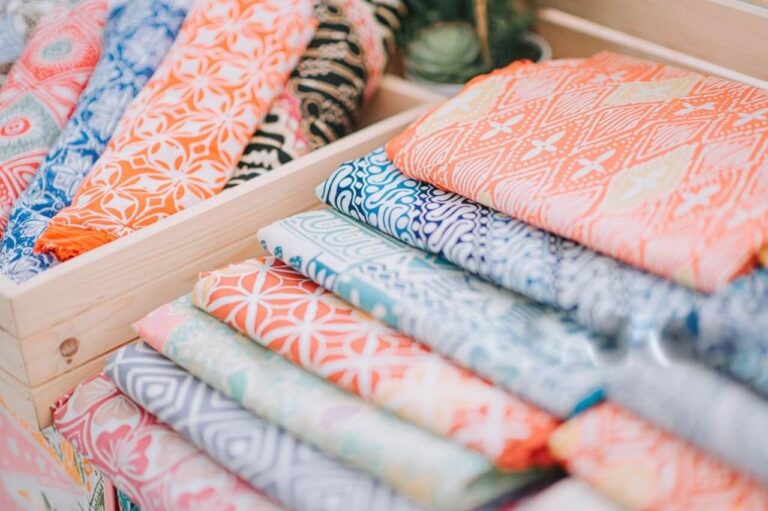 Organic cotton fabric printing with eco-friendly water-based inks on certified cotton rolls