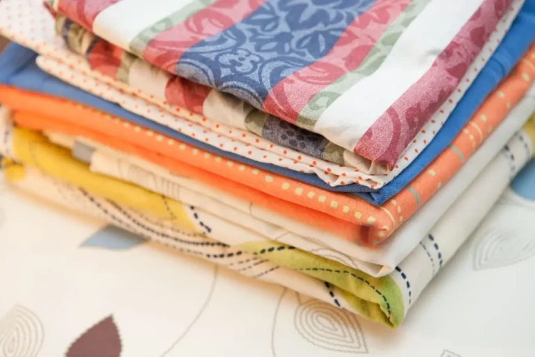 Quilting with printed cotton fabric for a cozy, handmade quilt project