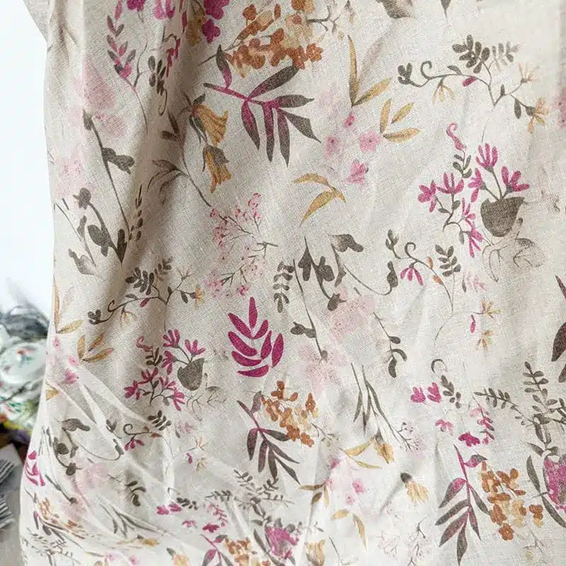 Custom printed Linen Woven Fabric for apparel with vibrant design