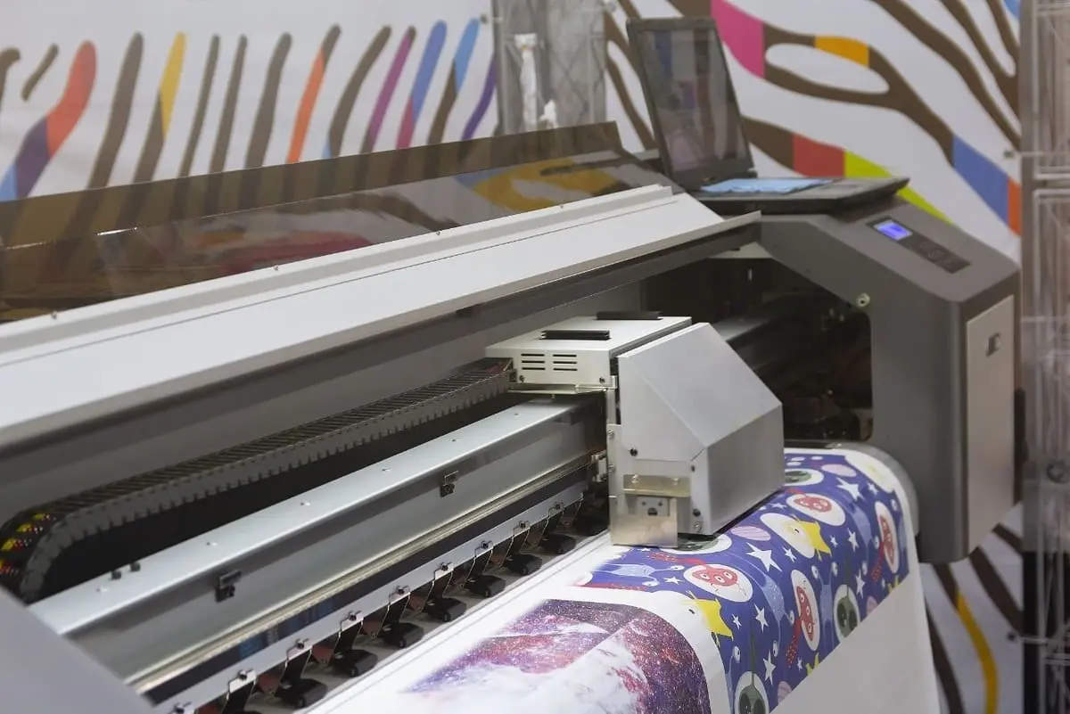 Digital printing on fabric process showing inkjet technology applied to textiles