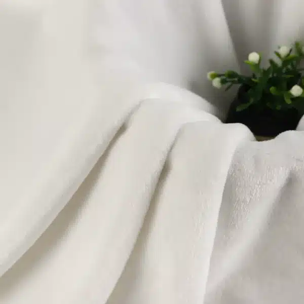 Eco-friendly polyester flannel fabric, recyclable and sustainable