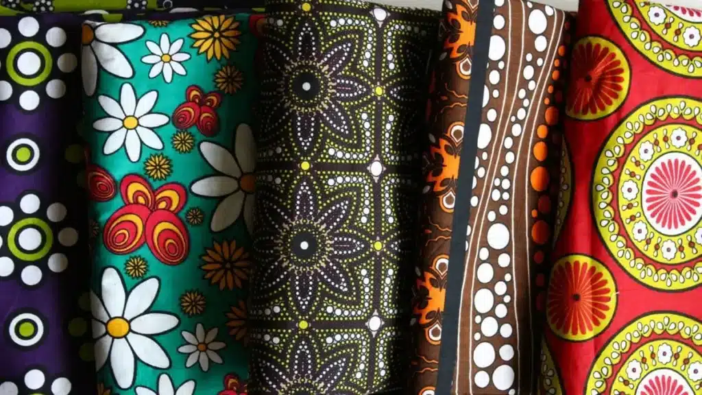 Custom printed cotton poplin fabric with colorful textile design for fashion and apparel use
