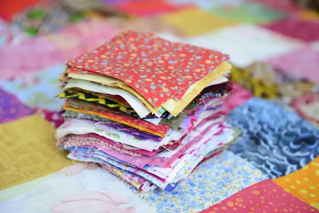 Best fabrics for custom quilting including cotton bamboo and linen fabrics