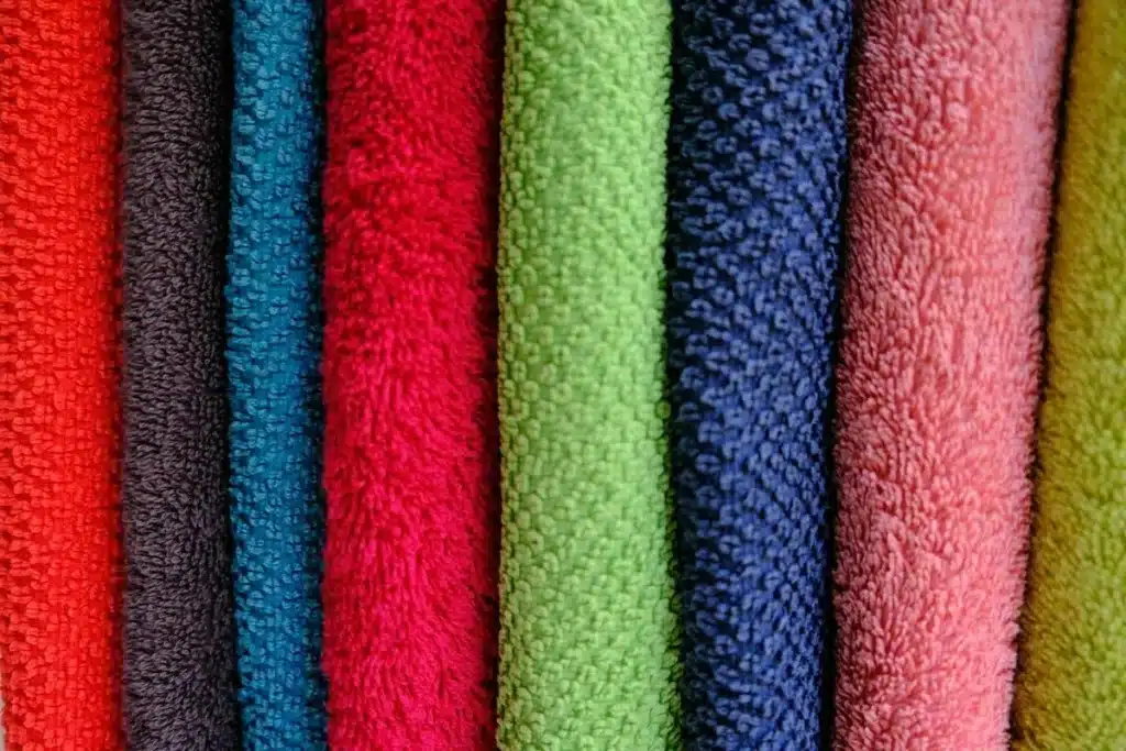 Types of acrylic fabric including acrylic knit fabric acrylic fleece and acrylic blend fabric for printing